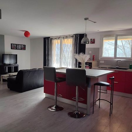 Appartement 64M2 Amberieu-en-Bugey Bagian luar foto
