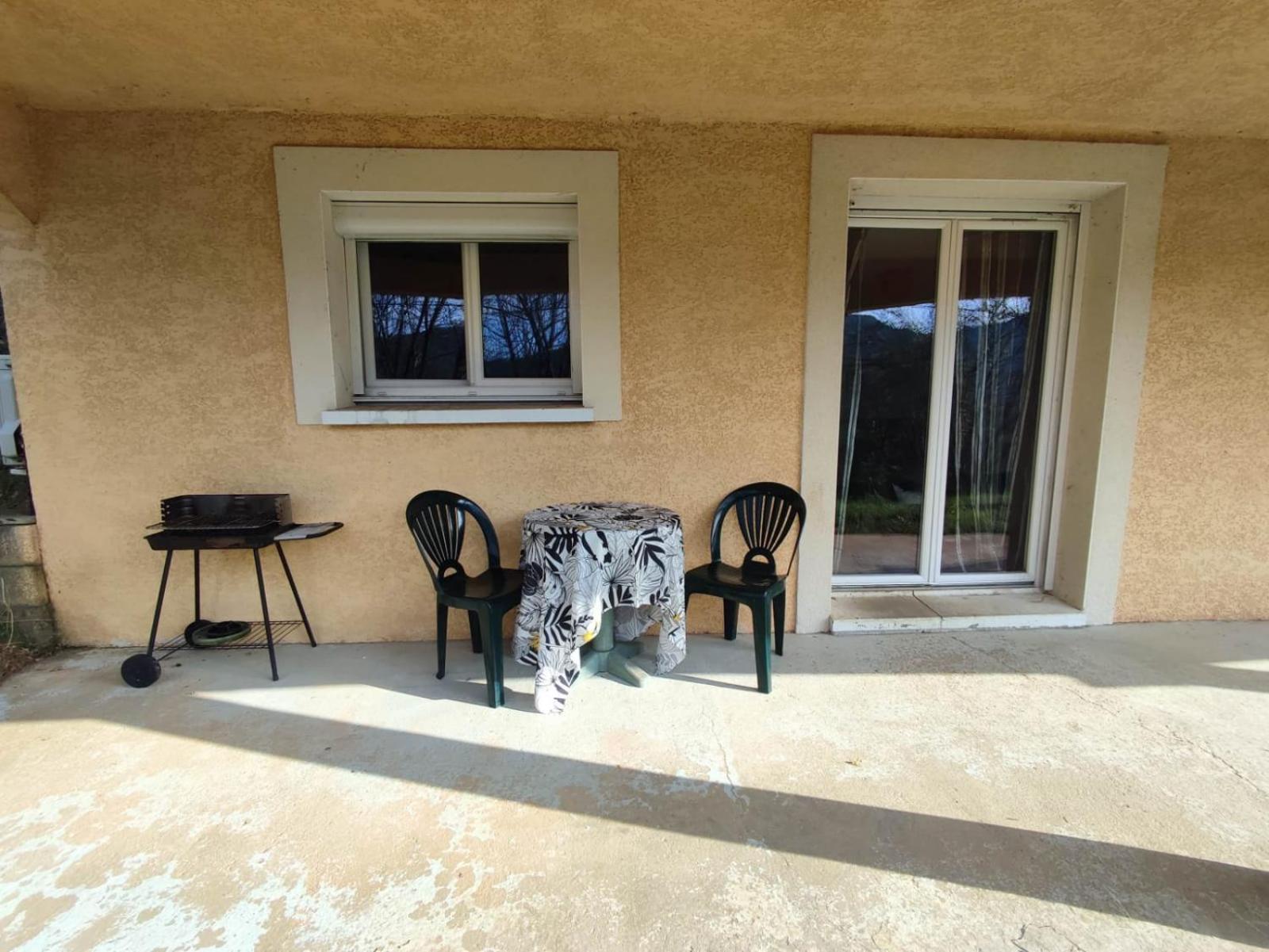 Appartement 64M2 Amberieu-en-Bugey Bagian luar foto