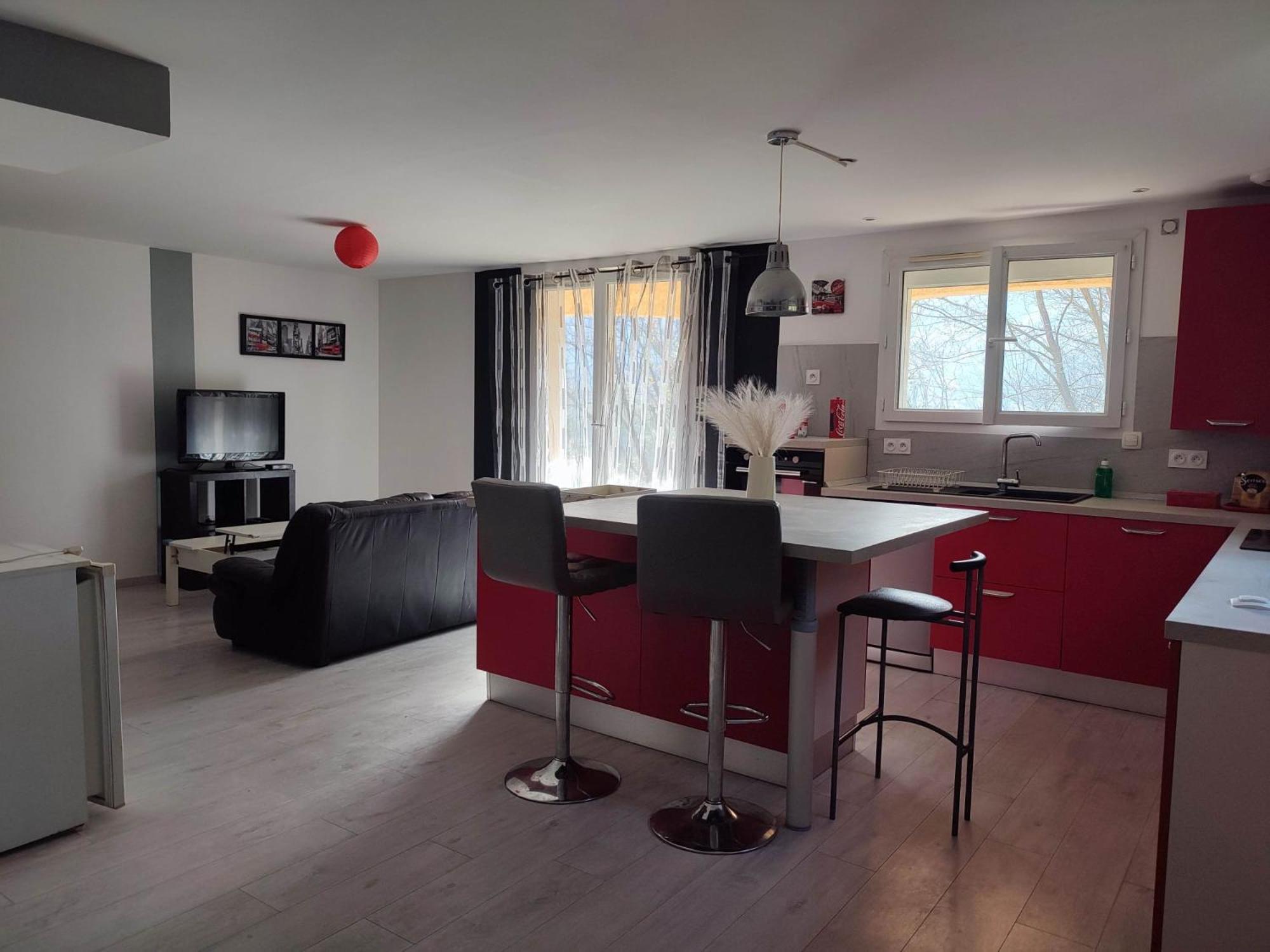 Appartement 64M2 Amberieu-en-Bugey Bagian luar foto